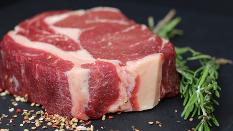 Beneficios de incluir la carne en nuestra dieta durante el confinamiento